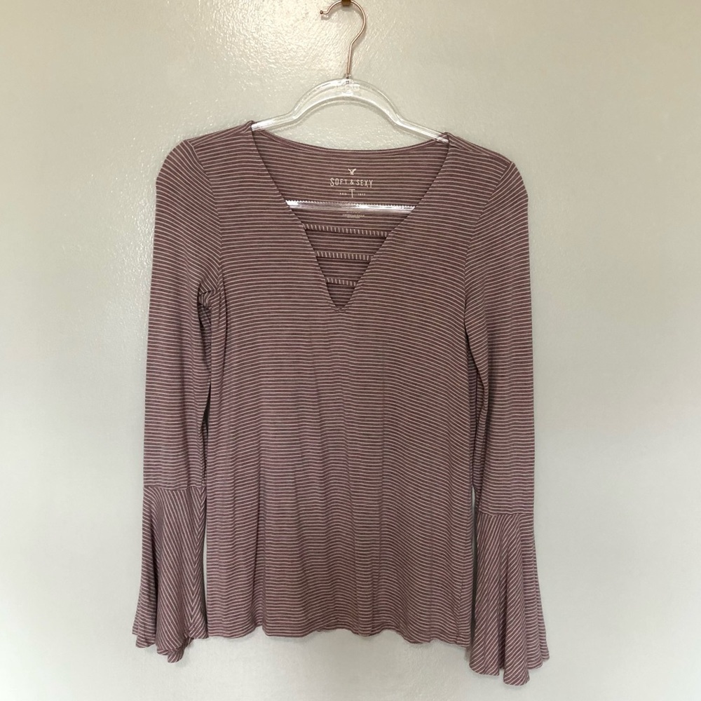 American Eagle Soft & Sexy Long Sleeve Tee Shirt Stripes Cut Outs Pink Small